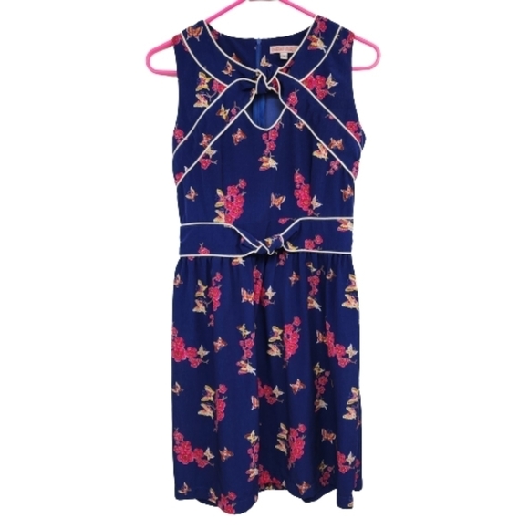 Trollied Dolly Blue Butterfly Retro Sleeveless Size Small - Picture 1 of 8